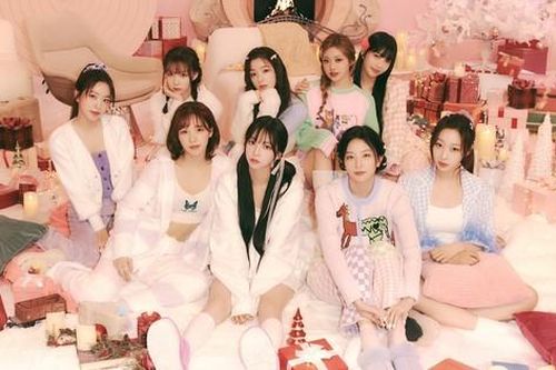 Đón mùa lễ hội cùng 'vườn hoa' SMTOWN: Red Velvet, aespa 'nhân đôi' ngọt ngào