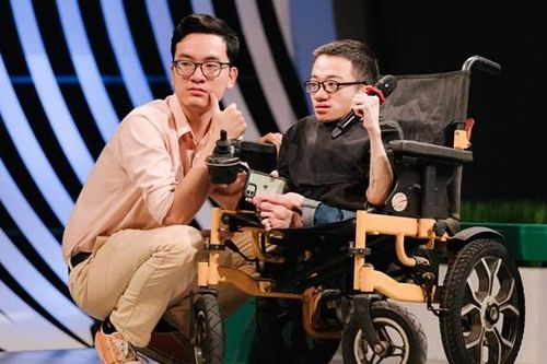 Chàng trai xương thủy tinh và nghị lực vươn lên trong cuộc sống