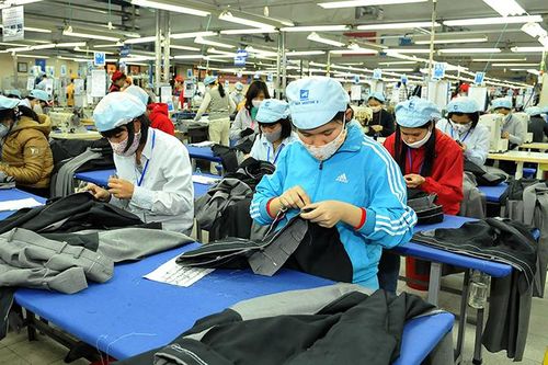 Mức thưởng Tết Dương lịch 2023 cao nhất là hơn 606 triệu đồng