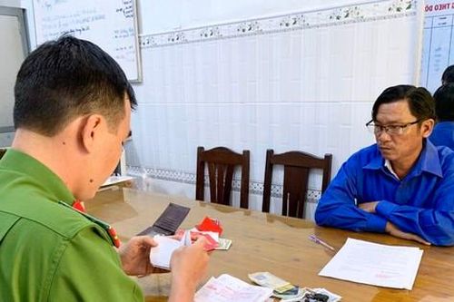 Bắt thầy cúng lừa đảo 'di cung hoán số', chiếm đoạt hơn 700 triệu đồng