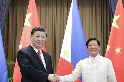 Tổng thống Philippines sắp thăm Trung Quốc, sẽ nêu vấn đề Biển Đông