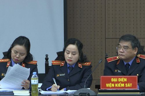Đại diện VKS: Không tự dưng cựu Bí thư Đồng Nai được quà giá trị lớn