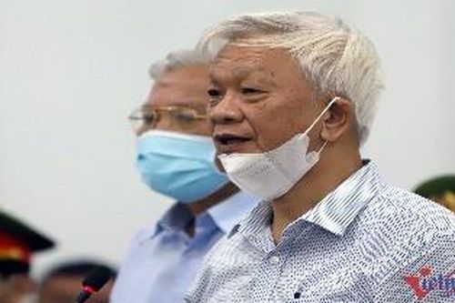Hai cựu chủ tịch tỉnh Khánh Hòa bị đề nghị 6-8 năm tù