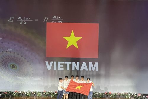 Chắp cánh tài năng để học sinh Việt Nam 'bội thu' trái ngọt trên đấu trường quốc tế