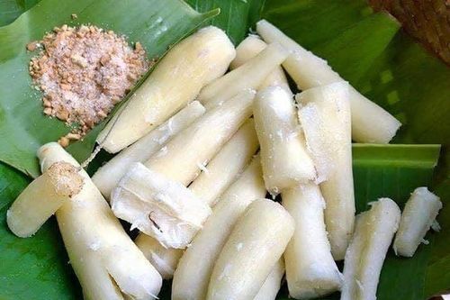 Sắn luộc là món ngon nhưng 'cực độc' nếu chế biến sai cách và 2 nhóm người tuyệt đối không được ăn