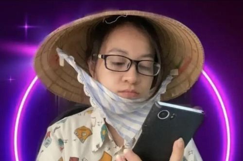 Cô Ba Edit - Mẹ bỉm sữa gen Y hay TikToker gen Z?