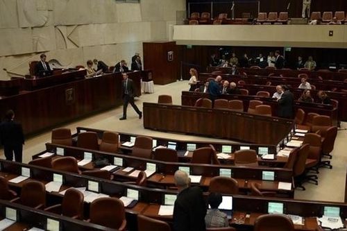 Quốc hội Israel thông qua luật mở đường cho ông Netanyahu trở lại