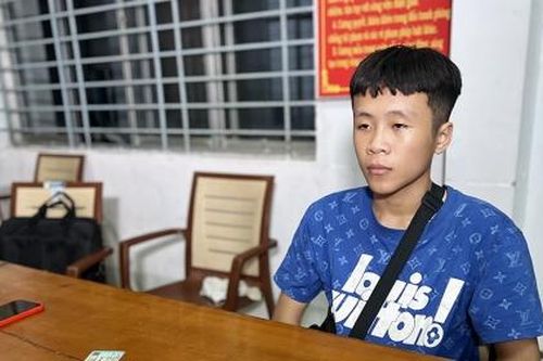Điều tra, xác minh đối tượng mua dâm xong dùng dao khống chế cướp điện thoại iPhone 14 Pro Max