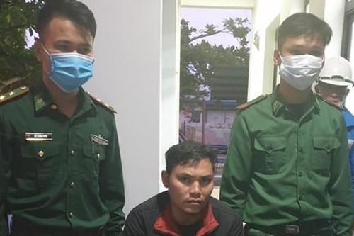 Bộ đội Biên phòng và Công an phối hợp bắt 2 đối tượng vận chuyển 3kg ma túy
