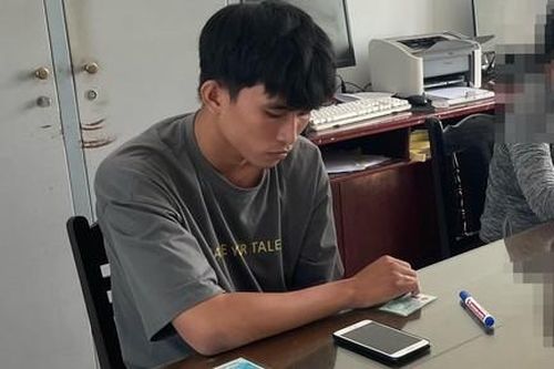 Công an làm việc với thiếu niên bốc đầu xe trong clip có 7,1 triệu lượt xem