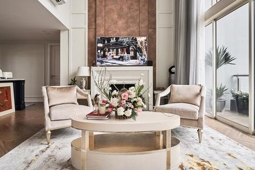 Penthouse bán cổ điển của cặp vợ chồng TP HCM