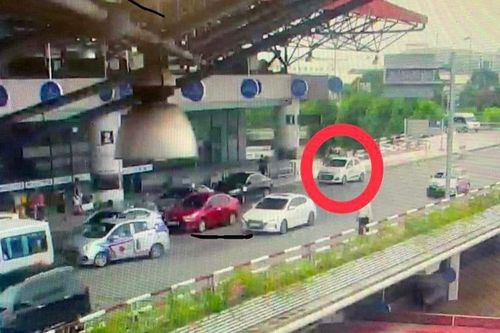 Tìm ra lái xe taxi 'chặt chém' khách nước ngoài 2,7 triệu cuốc xe từ phố cổ tới sân bay Nội Bài