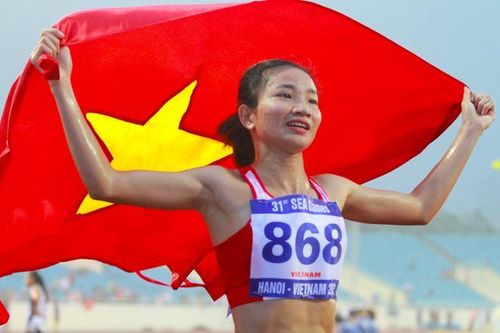 'Bé hạt tiêu' Nguyễn Thị Oanh thắng giải VĐV tiêu biểu toàn quốc