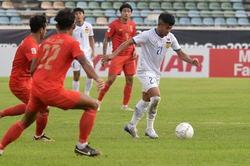 Lào chia tay AFF Cup bằng trận hòa kịch tính trước Myanmar