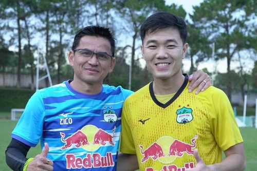 Kiatisuk chia tay Xuân Trường