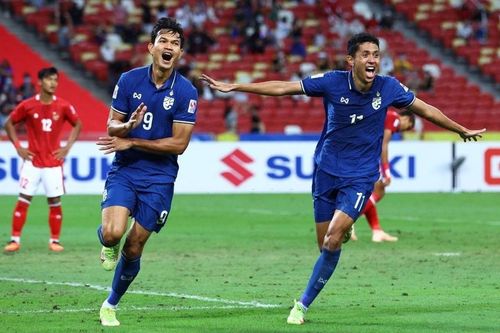 Cổ động viên Indonesia chê đội nhà sau trận hòa Thái Lan