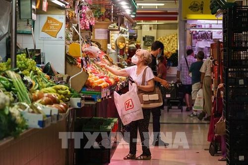 Tây Ban Nha giảm thuế VAT với các mặt hàng lương thực cơ bản