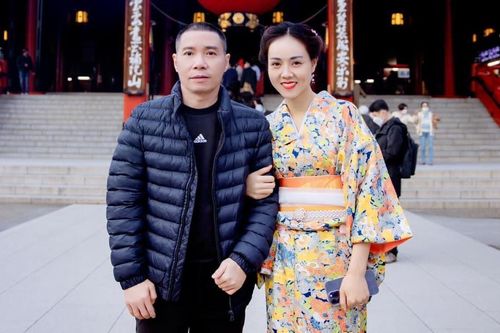 Bà xã NSND Công Lý đăng đàn ẩn ý: Miệng lưỡi không xương trăm đường lắt léo