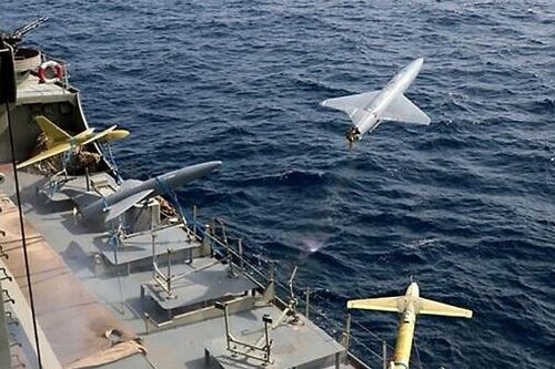 Thủ tướng Israel vừa nhậm chức, Iran tập trận rầm rộ