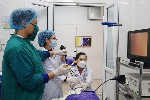 'Thủ phạm' bị bỏ quên khiến người phụ nữ ho nhiều, tức ngực thời gian dài
