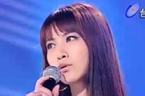 Một nữ ca sĩ nổi tiếng showbiz bị bắt vì hành vi lừa đảo và chiếm đoạt tài sản