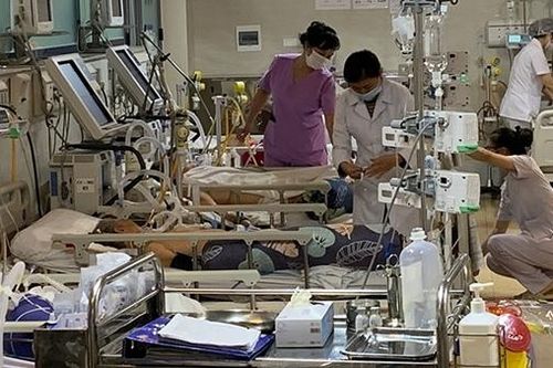 Thời tiết lạnh sâu, nhiều người phải nhập viện vì bệnh đường hô hấp, tim mạch, đột quỵ