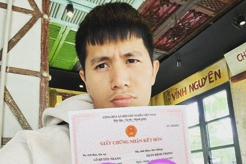 Đình Trọng kết hôn