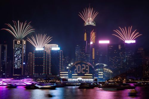 Màn pháo hoa rực rỡ ở cảng Victoria
