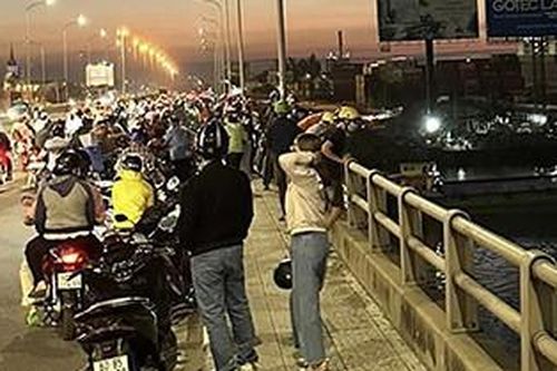 Người đàn ông 55 tuổi cứu thanh niên nhảy cầu Đồng Nai ngày đầu năm