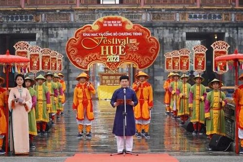 Thừa Thiên Huế công bố Festival 2023 và tái hiện Lễ Ban Sóc triều Nguyễn