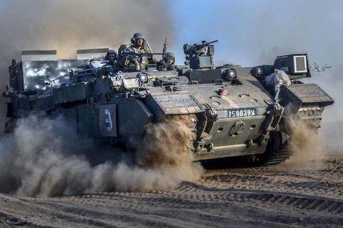 Khó tin: Thiết giáp chở quân Achzarit Mk-1/2 được hoán cải từ xe tăng T-54/55