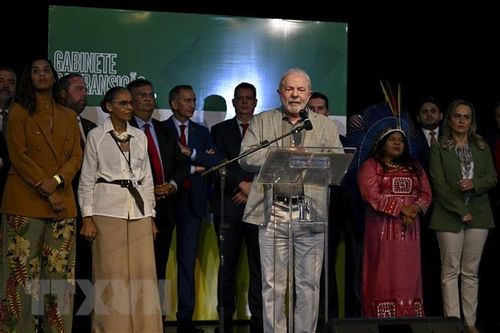Tân Tổng thống Brazil ưu tiên thúc đẩy các chương trình xã hội