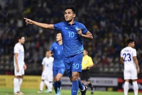 'Voi chiến' giương cao vòi cùng Indonesia vào bán kết, chờ đối thủ bảng B