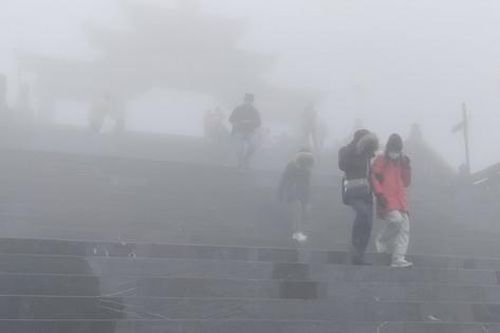 Sa Pa đón gần 42.000 lượt khách du lịch dịp Tết dương lịch 2023