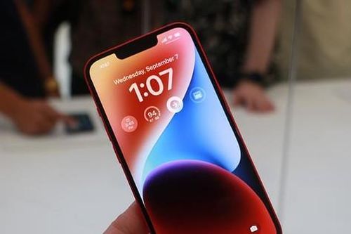 Apple đứng ngồi không yên với doanh số iPhone 14 Plus, liệu đây có phải 'sai lầm' của nhà Táo?