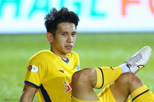 Hồng Duy chia tay HAGL sau 15 năm