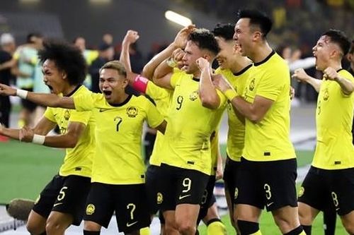 Đè bẹp tuyển Singapore, Malaysia tái ngộ Thái Lan ở bán kết AFF Cup 2022