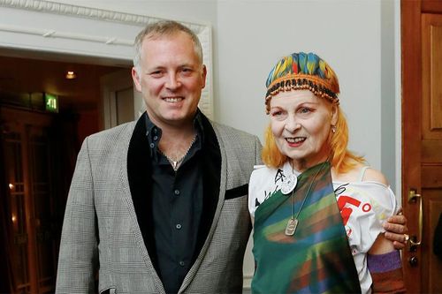 Chuyện chưa kể về 'tượng đài thời trang Punk' Vivienne Westwood