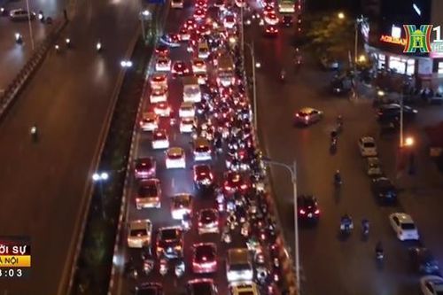 Người dân trở lại sau kỳ nghỉ Tết Dương lịch