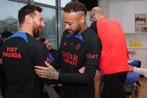 Mbappe vắng mặt trong ngày Messi trở lại tập luyện