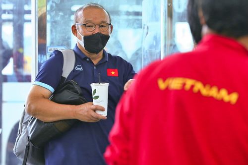 HLV Park phải hủy buổi tập ở Indonesia