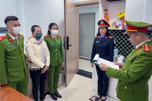 Lôi kéo bạn bè kinh doanh online để chiếm đoạt hơn 15 tỷ đồng