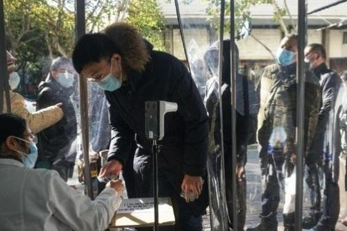 Covid-19: Bị Trung Quốc 'phàn nàn' về quy định nhập cảnh, Mỹ-EU đáp lời