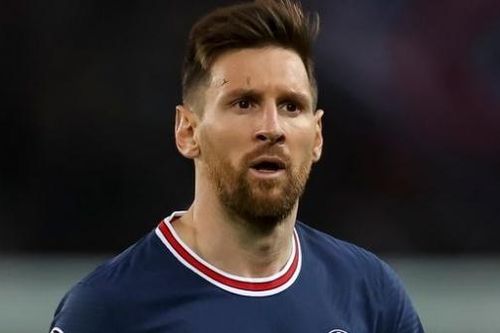 Chuyển nhượng cầu thủ ngày 4/1: Real Madrid gia hạn Toni Kroos; Messi sớm ký tiếp PSG; MU hỏi mua Dani Olmo