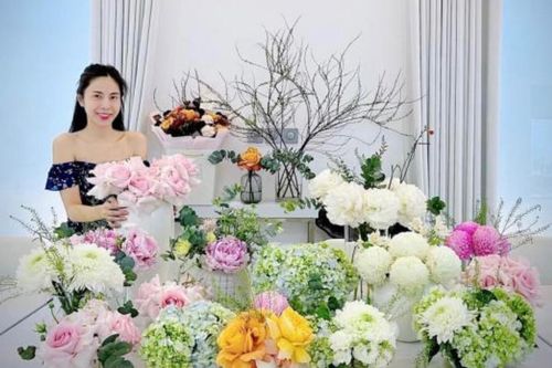 Gỡ bỏ biệt thự 22 tỷ, Thủy Tiên khoe biệt phủ mới xây sang - xịn - mịn gấp trăm lần