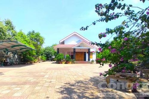 Kiểm tra, làm rõ vụ 'nắn' đường để đất của vợ cán bộ có 4 mặt tiền