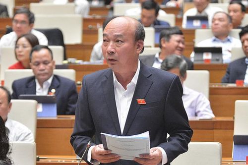 Trình Quốc hội cho thôi đại biểu khóa XV với ông Phạm Bình Minh, Lê Minh Chuẩn