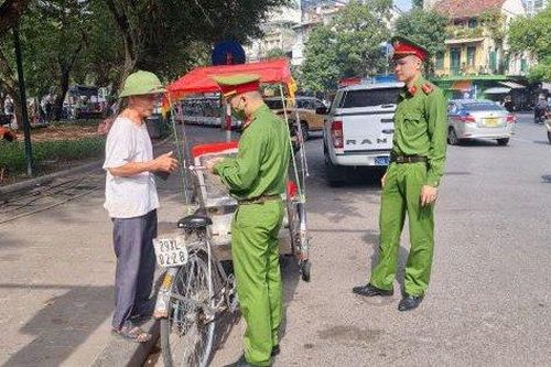 Tổng kiểm tra, xử phạt nghiêm 'xích lô dù' hoạt động trái phép