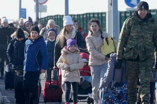 Làn sóng người tị nạn Ukraine biến đổi xã hội Ba Lan