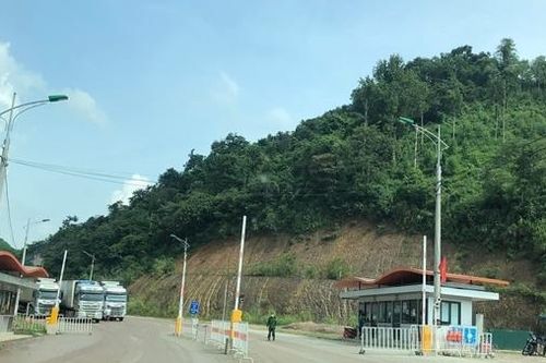 Trung Quốc điều chỉnh biện pháp thông quan tại các cửa khẩu từ ngày 8/1